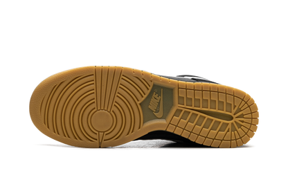 Dunk Low SE 5