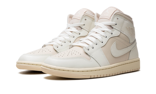 Air Jordan 1 WMNS White / Light Tan BQ6472 201