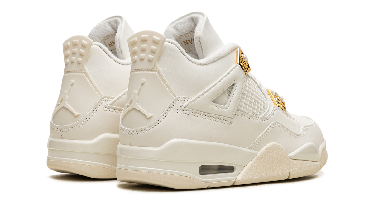 AIR JORDAN 4 WMNS 3