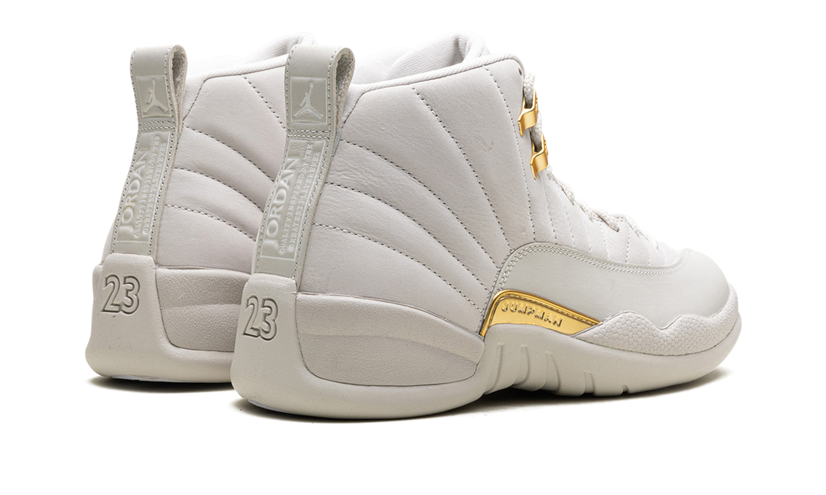 Air Jordan 12 WMNS 3