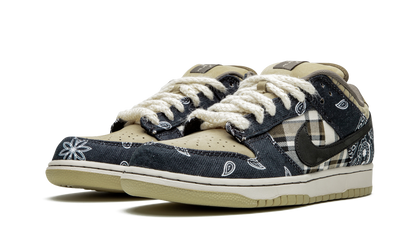 SB Dunk Low 3