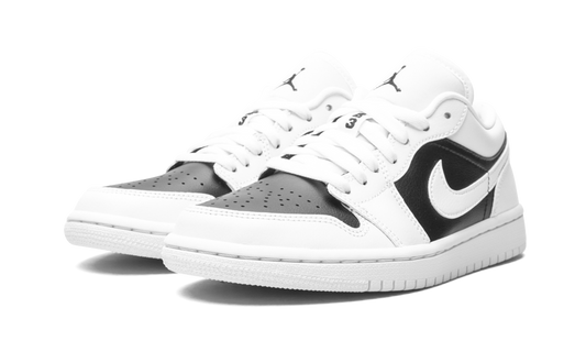 AIR JORDAN 1 Low WMNS Panda DC0774 100