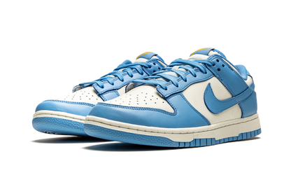DUNK LOW WMNS 2