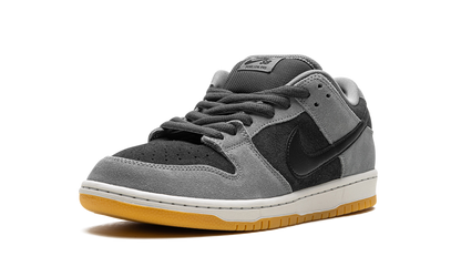 SB Dunk Low 4A