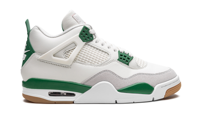 Air Jordan 4 Retro SB 6F