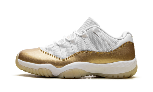 Air Jordan 11 Low WMNS Mother's Day AH7860 102