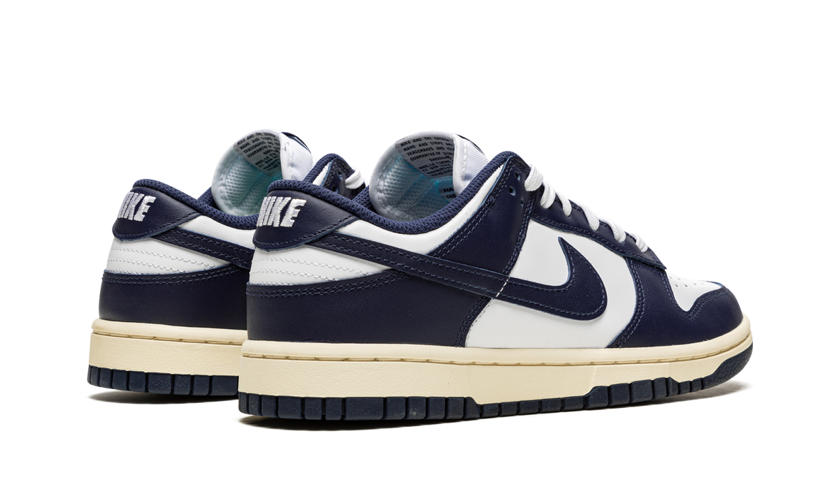 DUNK LOW WMNS 3