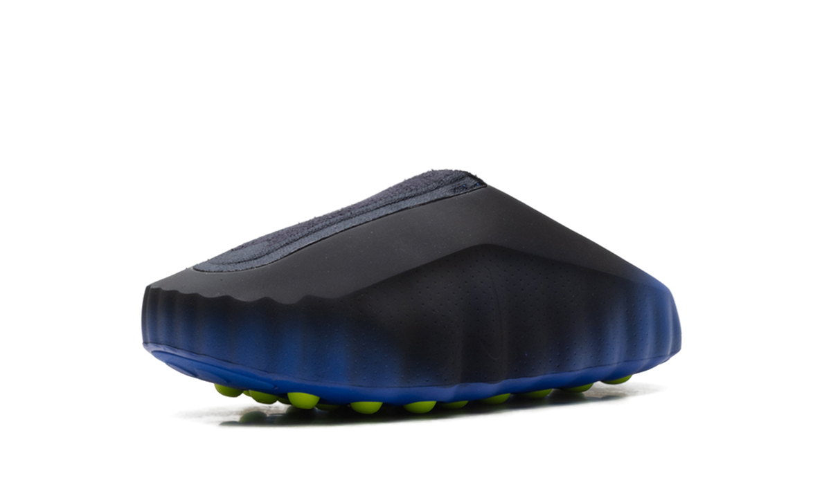 Mind 001 Flyknit 4