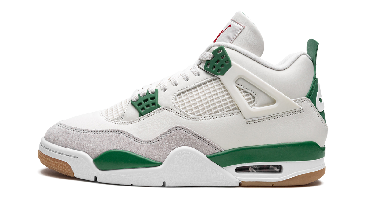 Air Jordan 4 Retro SB 1