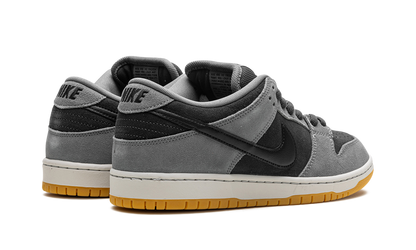 SB Dunk Low 3