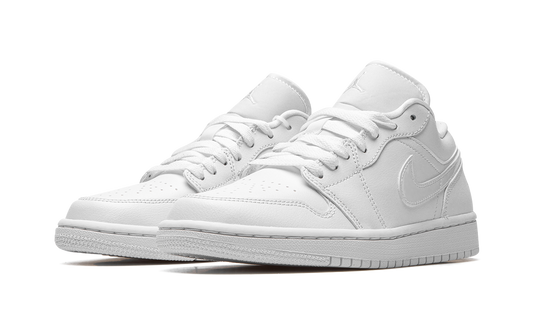 AIR JORDAN 1 Low WMNS Triple White DV0990 111