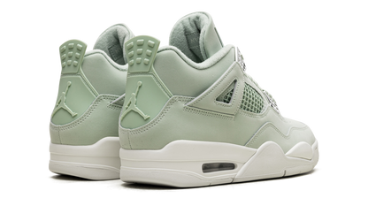 Air Jordan 4 WMNS 3