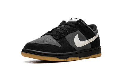 Dunk Low SE 4A