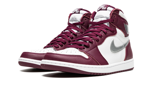 Air Jordan 1 Retro High OG Bordeaux 555088 611