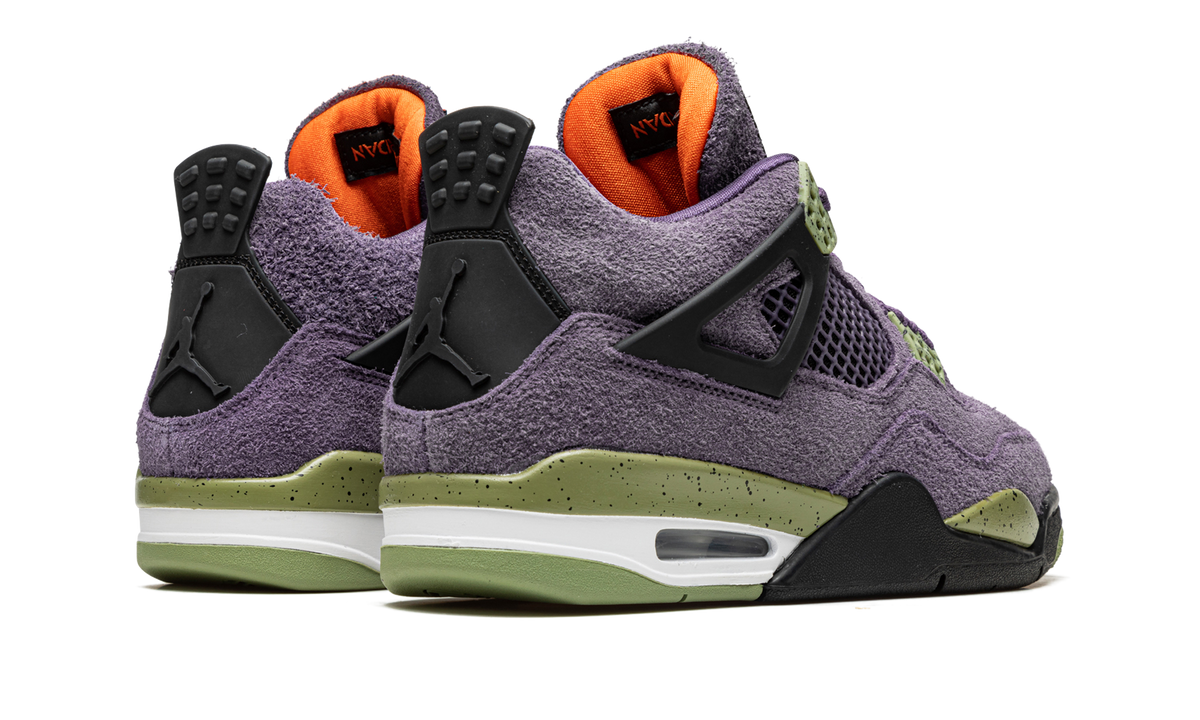 AIR JORDAN 4 WMNS 3