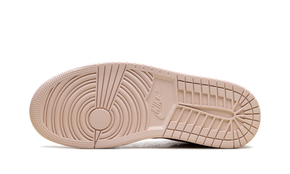 Air Jordan 1 Low WMNS Strawberry MIlkshake IB8156 133