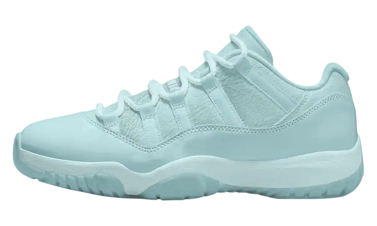 Air Jordan 11 Retro Low WMNS 1